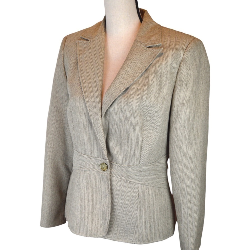 ATELIER One Button Stylish Feminine‎ Neutral Color Blazer, Size 10